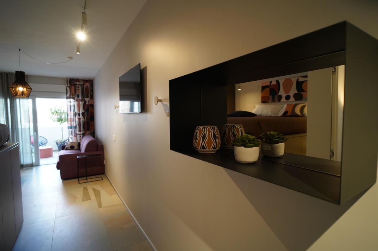 Ferienwohnung La Perla Di Bari - Private Parking Exterior foto